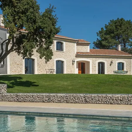 Mas Saint-gilles Pool & Tennis